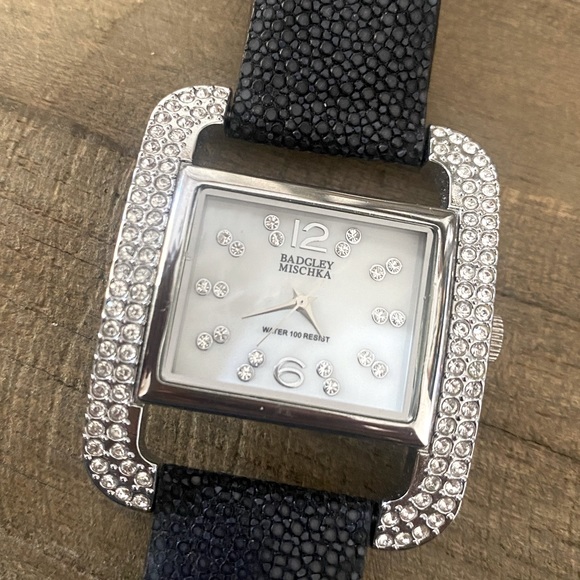 Badgley Mischka watch main image 4